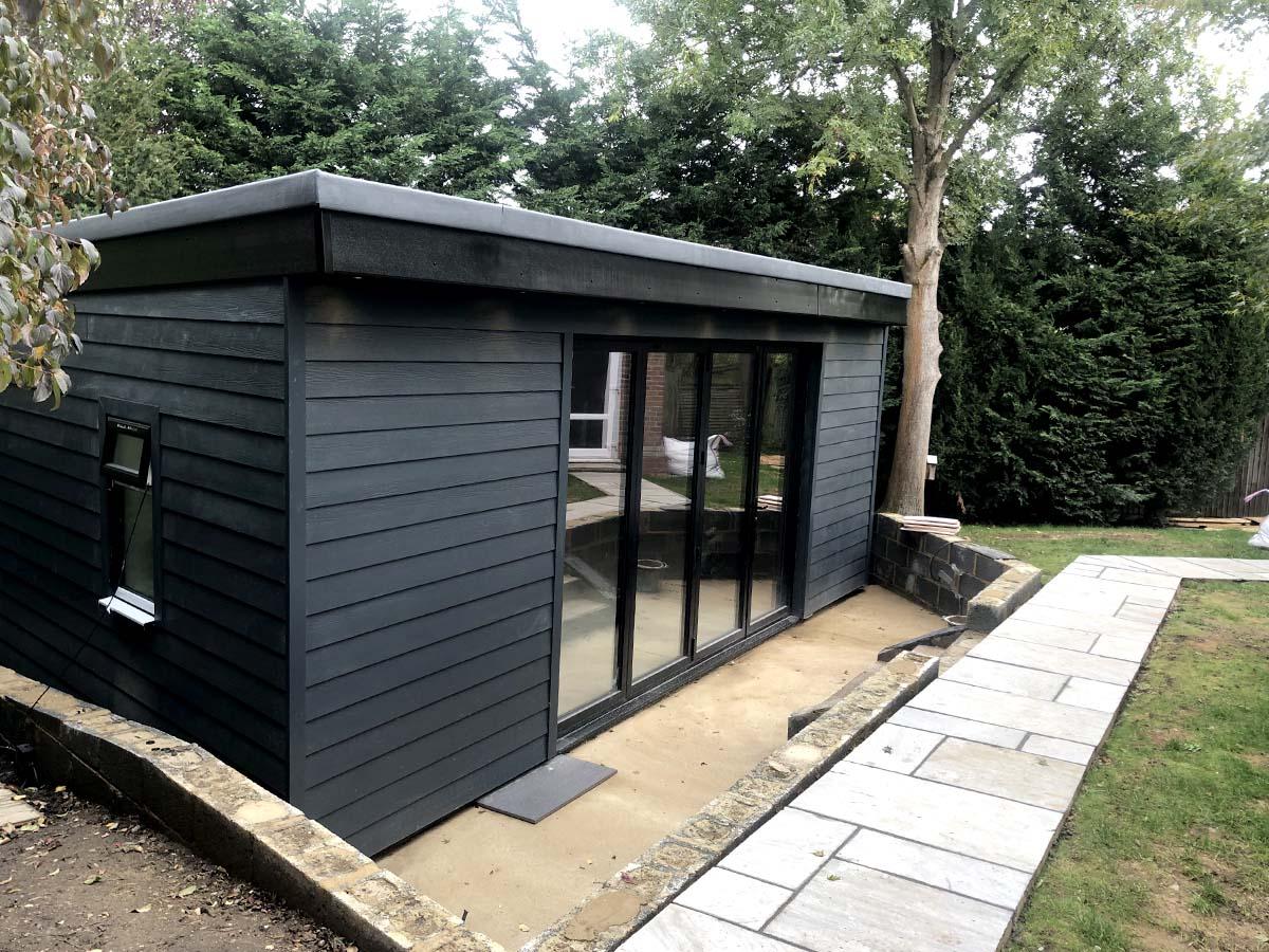 Design and build garden outbuilding  9m x 6m